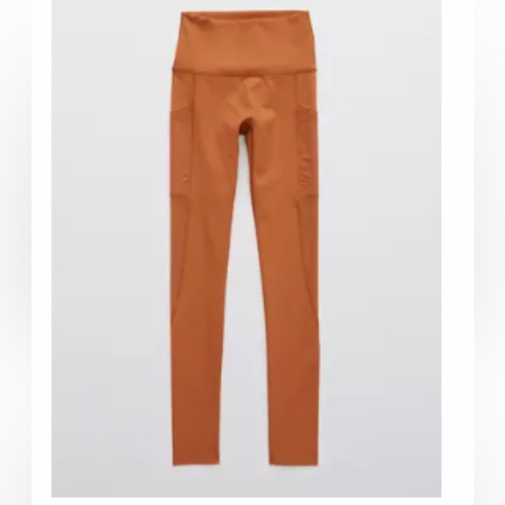 Aerie OFFLINE Goals High Waisted
Pocket Legging - Jupiter Brown